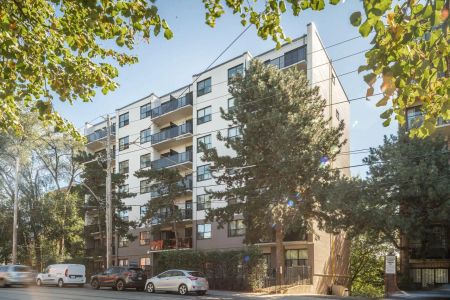 501 Kingston Road — 1 Bedroom - unit 310 - Photo 3