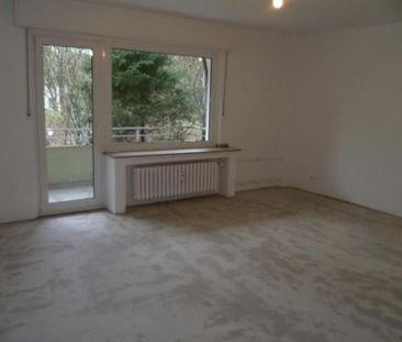 Schöne 3-Zimmer-Ergeschosswohnung mit Balkon! - Photo 4