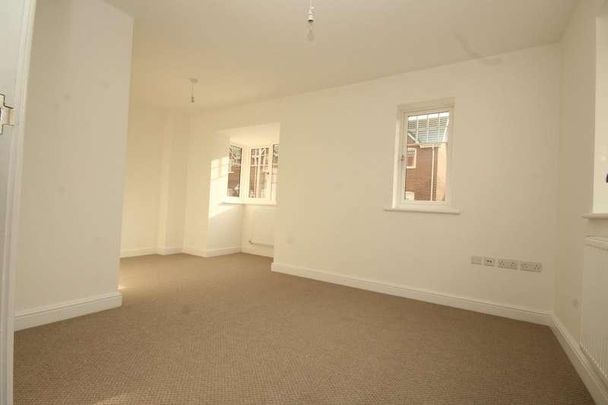 Garden Village, Chester, CH4 - Photo 1