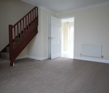 Curlew Crescent, Royston - Photo 3