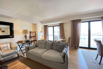 3 Bedroom Apartment with swimming pool, Benfica, Lisboa