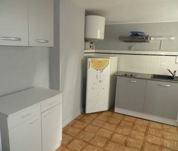 Location Appartement 1 pièce 36m² ANGOULEME 16000 - Photo 3