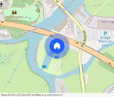 The Avenue, Godmanchester - Photo 1