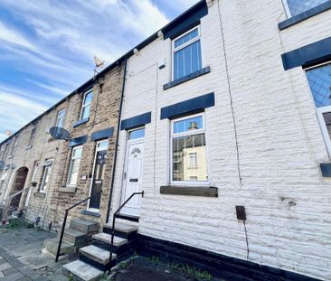 2 bedroom terraced house to rent - Photo 3