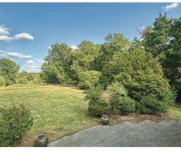 Woodhill, Send, Surrey, GU23 - Photo 2