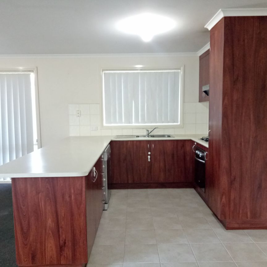 Your Stylish Easy-Care Retreat Awaits! - Photo 1