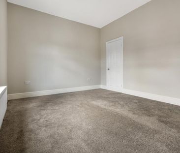 2 bedroom House To Let - Photo 2