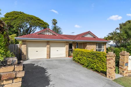 40 Wendon Way, Bridgeman Downs QLD 4035 - House For Rent | Domain - Photo 3