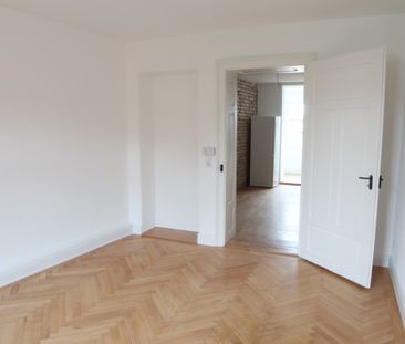 Charmante 2,5-Zimmer-Wohnung in saniertem Altbau in Bregenz - Foto 4