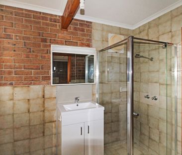 Charming Two-Storey Home Moments from the Beach - Photo 4