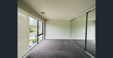 Magnificently Modern Lifestyle Living - Photo 3