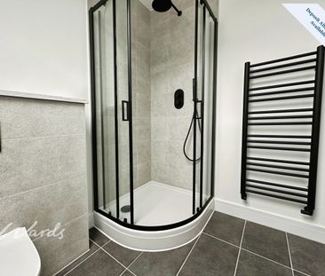 2 bedroom maisonette to rent - Photo 5