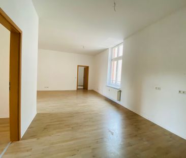 Großzügiges Wohnen: Herrliche 5,5-Raum-Wohnung in Magdeburg - Photo 4