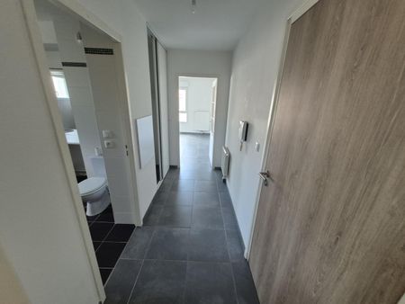 Location Appartement 2 pièces 45m² ST MARTIN BOULOGNE 62280 - Photo 4