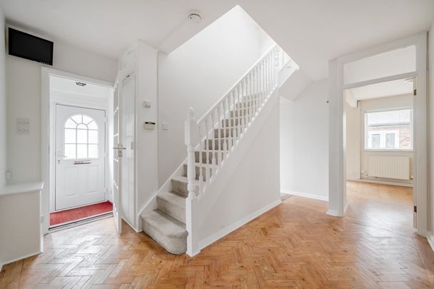 4 bedroom house to rent - Photo 1