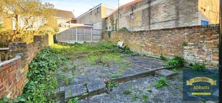 Butt Road, Colchester - Photo 3