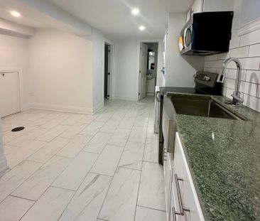 For Lease - 6 Lapp Street Unit# Lower, Toronto, Ontario - Photo 2