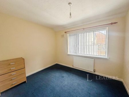 3 bedroom semi-detached house to rent - Photo 5