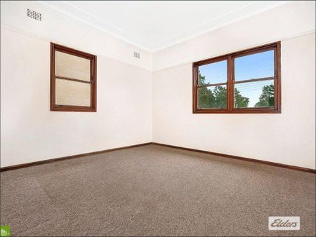 Charming 3-Bedroom Home in Tranquil Mt St Thomas Location - Photo 2