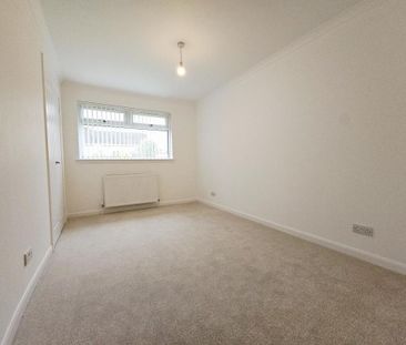 3 bedroom detached bungalow to rent - Photo 5