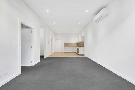 Low Income Only, Affordable Apartment in CBD - Photo 2