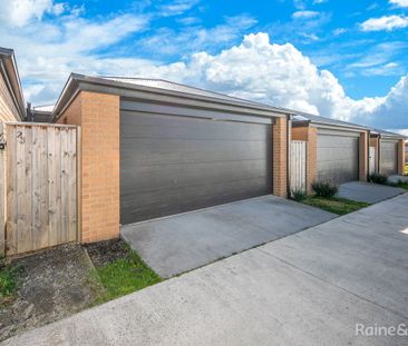 20 Short Walk, Sunbury, VIC 3429 - Photo 3