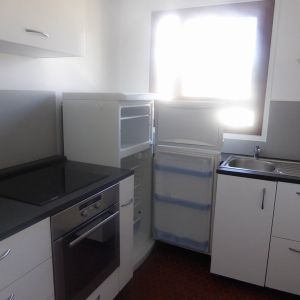 Location Appartement 3 pièces 67m² ORLEANS 45000 - Photo 2