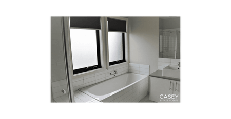 Convenient Location! - Photo 3