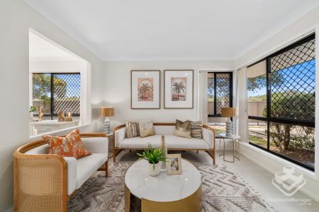 Stunning property located in the heart of Eight Mile Plains - Photo 3
