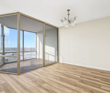 For Lease - 2759 Carousel Crescent Unit# 1605, Blossom Park - Airpo... - Photo 3