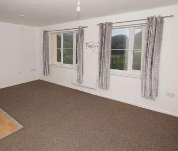 Queens Court, Warren Road, Hartlepool, TS24 - Photo 1