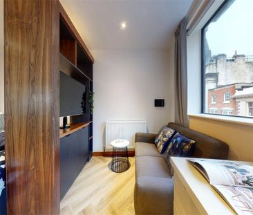 Studio to rent - Photo 2