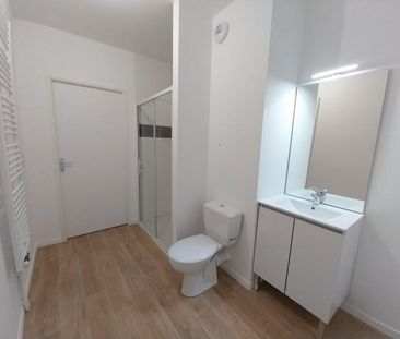 Location Appartement 3 pièces 55m² ST JEAN DE BRAYE 45800 - Photo 4