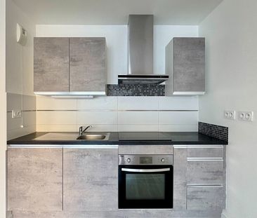 Appartement - 2 pièces - 38 m² - Photo 3