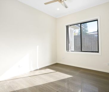 MODERN GRANNY FLAT IN THE HEART OF ROOTY HILL! - Photo 6