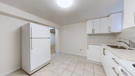 For Lease - 49 Havenview Road Unit# Lower, Toronto, Ontario - Photo 4