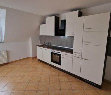 attraktive Wohnung in zentraler Lage inkl. moderner Einbauküche - Photo 4