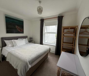 3 bedroom townhouse to rent - Photo 2