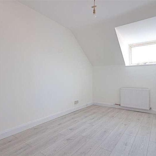 Hertford Road, Enfield, EN3 - Photo 1