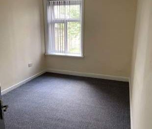 1 bedroom property to rent in Dewsbury - Photo 3