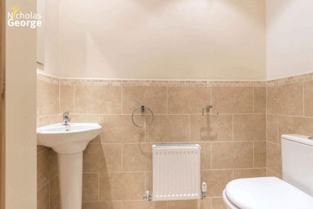 4 bedroom house to rent - Photo 5