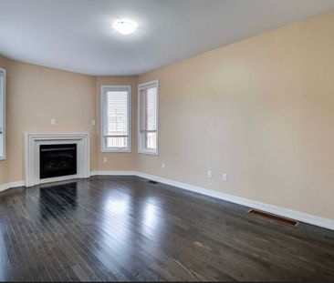 For Lease - 25 Zamek Street, Brampton, Ontario - Photo 2