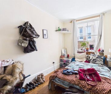 3 bedroom apartment to rent - Photo 3