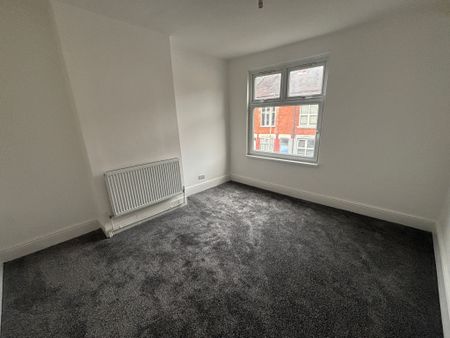 Tudor Road, LE3 5HU, Leicester - Photo 2