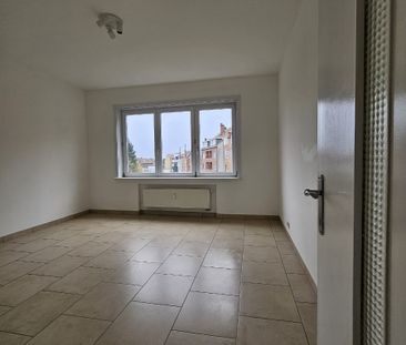 Ruim appartement in Laeken - Photo 4