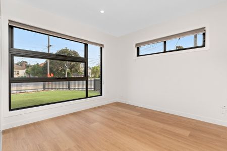 Everyday Living Made Simple - Photo 3