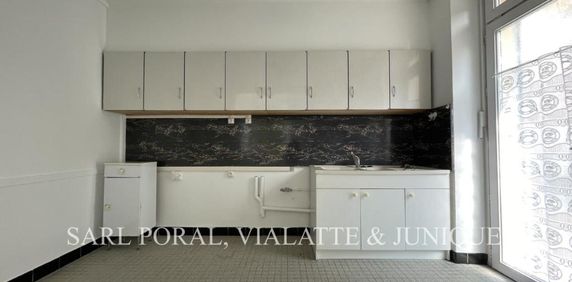 SAINT JEAN LE VIEUX LOCATION T1 - Photo 2