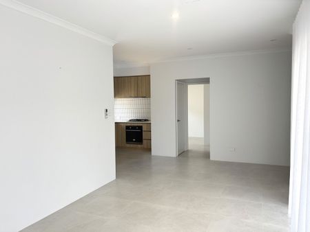 Brand-New Boutique Apartment in An Unbeatable Location - Photo 3