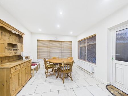 29 Kingsberry Park, Belfast, BT6 0HT - Photo 3