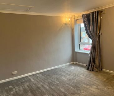 2 Bed Terraced House, Dunston Road, SW11 - Photo 1